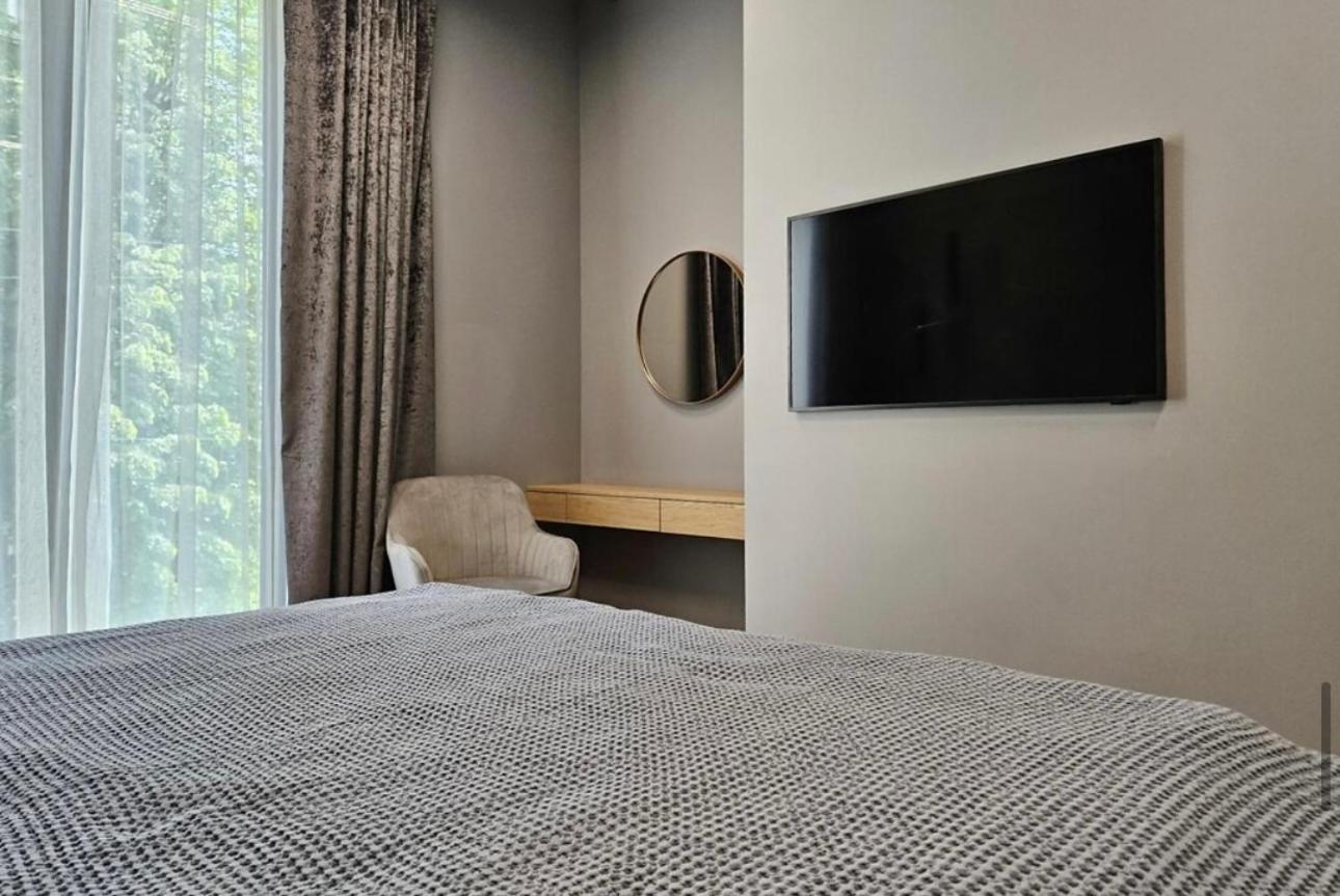 Great Apartment In Old City Warschau Buitenkant foto